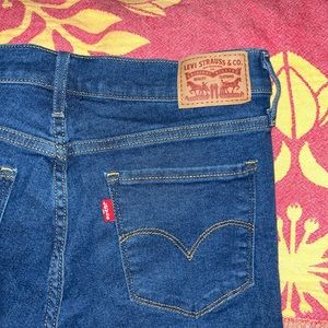 Levi’s women’s Jean